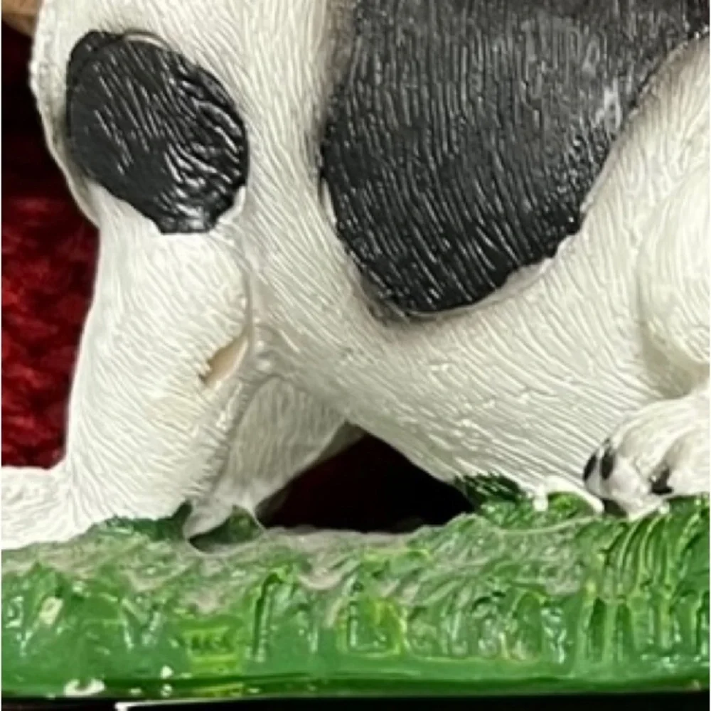 Beagle Bundle Ornament in Santa Hat and Figurine in grass.